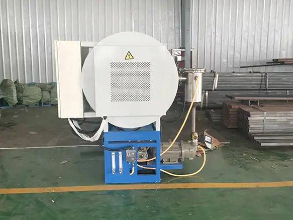 το /photo/o2-machines/editor/Vacuum που καθαρίζει το φούρνο