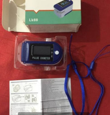 Χρηματοκιβώτιο 58*32*33.2mm σφυγμός Oximeter 1060hPa με το διπλό χρώμα OLED οργάνων ελέγχου ποσοστού καρδιών