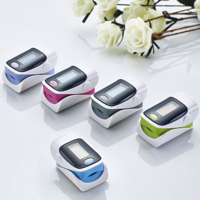 Αυτόματη δύναμη του σφυγμού Oximeter δάχτυλων 35mA με τη μεγάλη επίδειξη Oled
