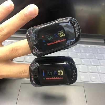 Φορητός σφυγμός Oximeter δάχτυλων με την οθόνη χρώματος TFT OLED